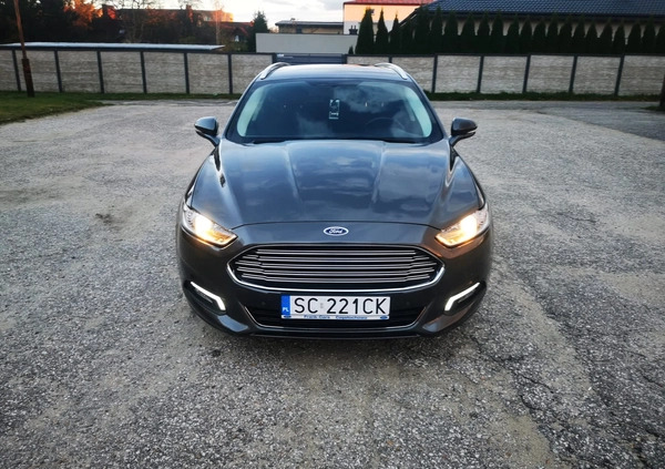 Ford Mondeo cena 69000 przebieg: 67000, rok produkcji 2018 z Częstochowa małe 106